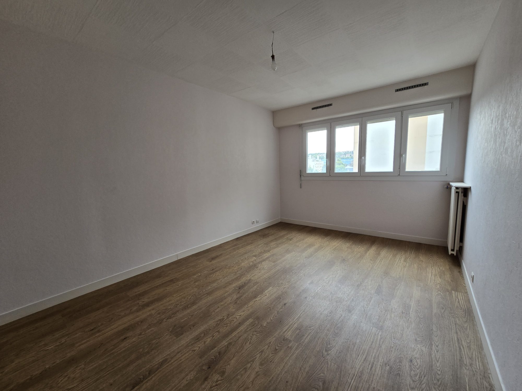 Appartement 3 pièces 64 m² · à Évreux · 63,6 m² · 110 000 €
